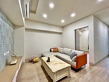 我是專員!常景錄高樓景觀精品裝潢一卡皮箱可入住兩房