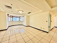 維多利亞｜文心崇德捷運｜高樓景觀宅｜兩戶兩梯雙平車