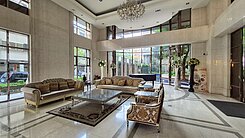 建工商圈｜次高樓雙面採光｜雙主臥三衛浴｜四房平車