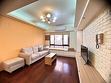 專任_藝文中心商圈三房車位