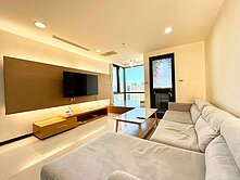 洽承辦最便宜！一中中醫商圈旁２＋１房２格機上車位