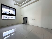 漢皇盛世後棟邊間3房+坡平車位~小鳳帶您買好房