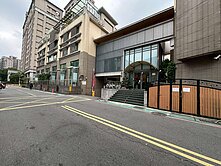 (囍園)透天別墅4/3/3近徐匯捷運站約800公尺