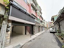 西區美術館 車庫 孝親 重新整理透天