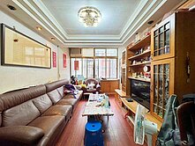 秀朗國小獨棟邊間2+1房三樓美寓