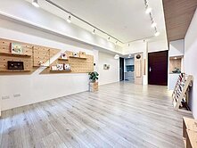 破盤價❗️登陽溪上月❗️精裝三房柱邊平車