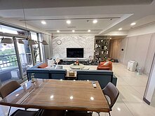 藝文旁【瑜璟芳華】百萬裝潢3+1房車-永慶何亞凡