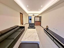 中華路牛埔商圈景觀大四房平車輕屋齡美廈