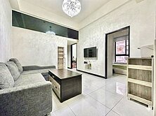 A★南崁嶄新屋齡｜溪水涓流窗景挑高3米4三房平車