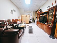 西屯文修公園｜大地坪傳統式無抗性六房臨路透天