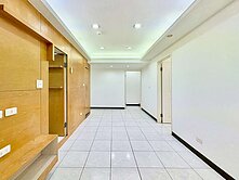 🍀稀有屋件【鶯歌】中國學府低總價明亮兩房平車