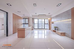 左營高鐵特區｜華友聯｜景觀精裝3+1房平車