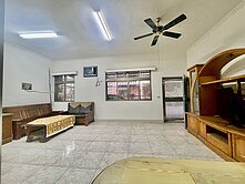 新豐公園旁美別墅走路上學到忠孝國中