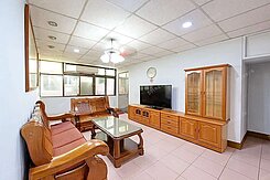 板橋戴小胖✅『亞東捷運』方正免爬高二樓