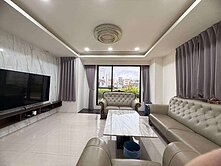 頂新特區｜桂林｜中安邊間雙面雙車位電梯別墅