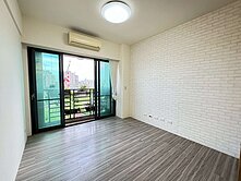 獨賣中科藍海帝國朝南二房平車