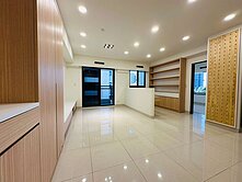 高大星巴克冠傑UI 2+1房雙衛平車 推薦高雄房仲