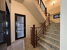 領富全新未住左營高鐵蓮潭電梯金店面