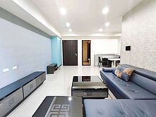 左營巨蛋近台積|稀有釋出輕屋齡大3房平面車位