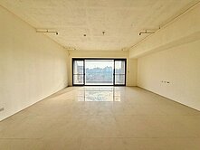 洽承辦最便宜！室內空間約78坪4+1房連號三平車