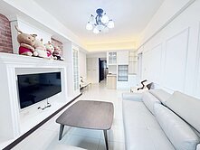 復旦高中溫馨2+1房車