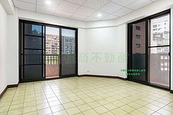 【雙仁愛學區・國父紀念館電梯三房】～住商阿舜