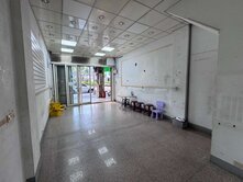 五期七期旁文心捷運黃金透店