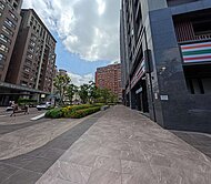 大慶商圈14米大面寬7-11角間雙店面年收198萬