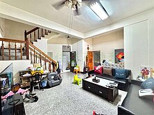 大村大面寬氣派車庫別墅