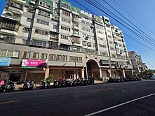 嶺東置產多元樓店