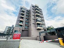 新坡旁☀️日光寓精美2房車🚗（絕佳次頂樓🏙️）