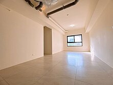 東區全新三房平車｜開價低於實登｜室內25坪