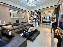 九份子重劃區｜尊榮門第 輕屋齡臨路車墅