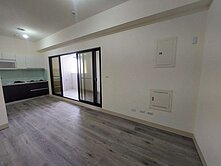 全新電梯華廈~林園沿海路旁~三房平車