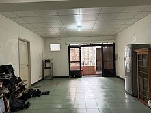 新埔捷運∣超捷1號出口一層一戶華廈•ᴗ•住商小嫺