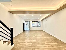 近成大林森路大面寬整新透天