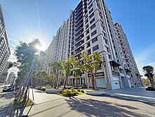 仁武航太園區邊間景觀3+1房平車