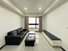 【湖心森林】湖口王爺壟商圈｜頂樓兩房平車高視野戶