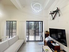 絲絲獨家精銳萌未來稀有一樓露台戶三改兩房平車大空間