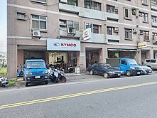 近宜蘭大學商圈-蘭陽富邑一樓店面-喻婍霖