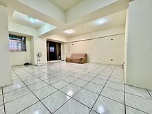 南區中山醫大慶商圈劃江山大坪數3加1房好租車位