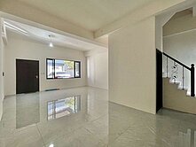 水湳核心高CP值入住｜全新臨路電梯大空間雙車配置