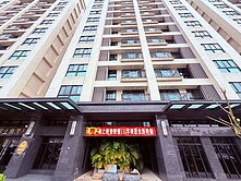 新光特區ㄧ樓挑高2房休旅車位小資美屋