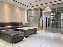 立新重劃區合法電梯六年輕屋齡臨路別墅