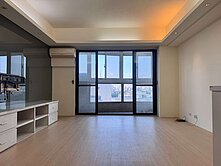 竹科門口❗正群花園大三房平車❗主附31坪