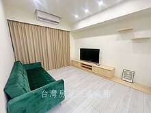 絲絲降價陞霖太美三房平車高樓朝西戶