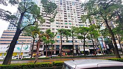 專約亞灣三多商圈樓店1.2.3樓+B1