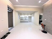 急~建工商圈~大面寬~門口停車~翻新公寓一樓