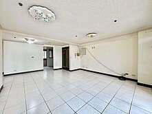 洽承辦最便宜！3分鐘文華捷運站！大三房電梯直達平車