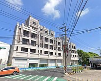 中壢全新電梯店墅.內壢中原華勛.一樓可店面